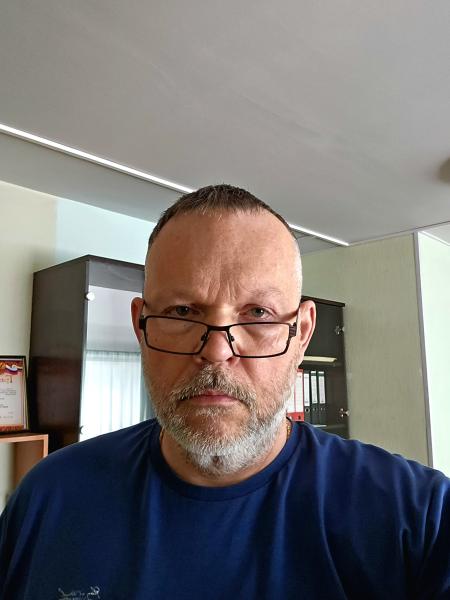 Пчеляков  Сергей Викторович