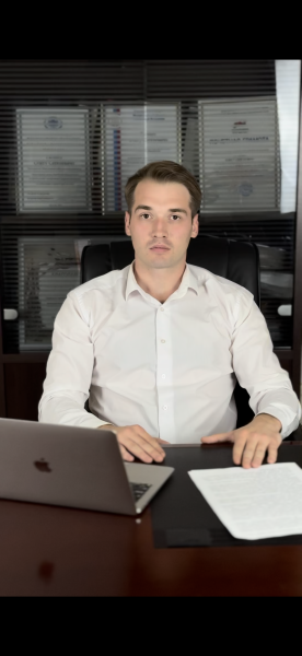 Попов  Святослав  Андреевич